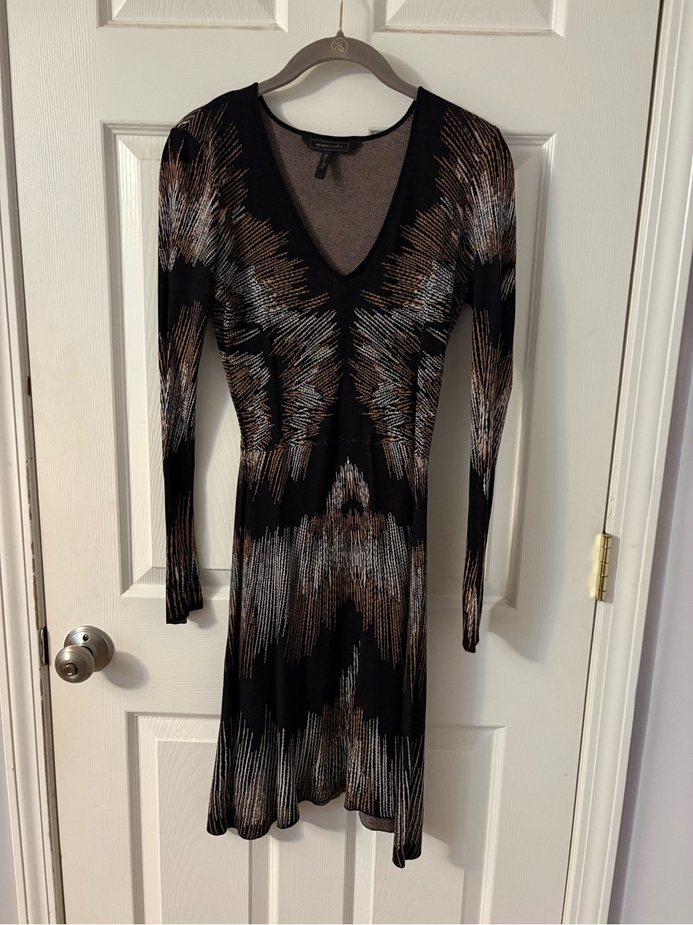 BCBGMaxAzria Black V-Neck Long Sleeve Metallic Pattern Katia Dress